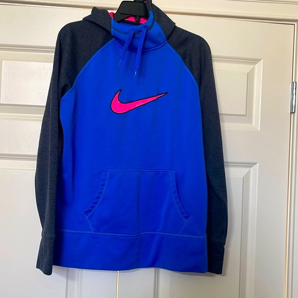 Nike Thermafit Women's Pullever Hoodie